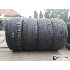 Pirelli Scorpion Zero 255/45/20 Vara